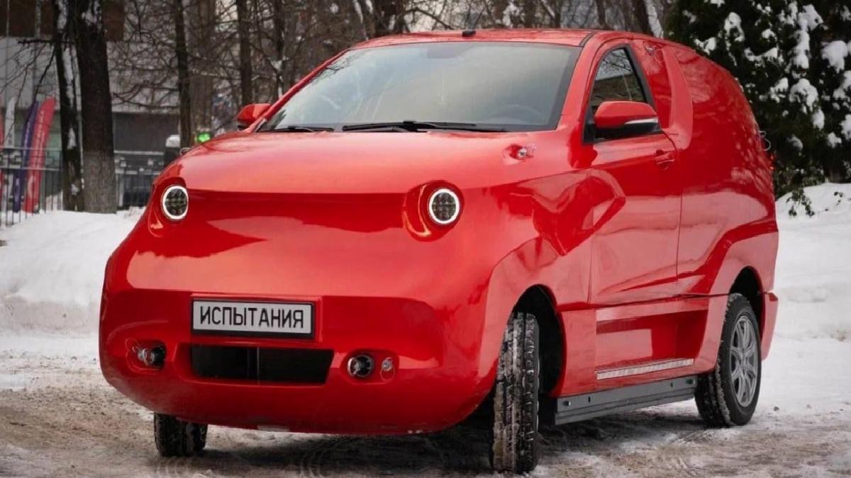 Rus üretimi elektrikli araç Amber tasarımı ile dalga konusu oldu
