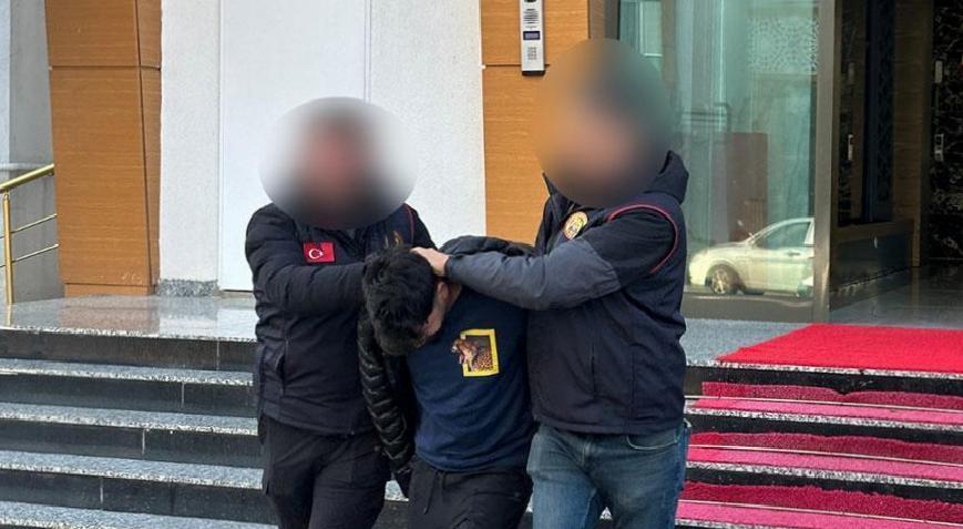 Şehitlere, milli değerlere ve Cumhurbaşkanı'na hakaret eden zanlı tutuklandı