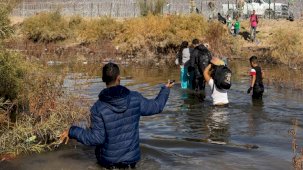 ABD-Meksika sınırında kriz: Göçmen sayısı artıyor