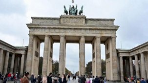 Almanların yalnızca yüzde 40'ı, fikirlerini özgürce ifade edebildiğine inanıyor