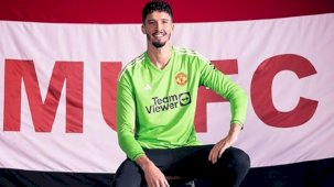 Altay Bayındır, Manchester United'da kaleyi devralıyor