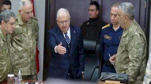 Bakan Güler Hakkari'de! Operasyonlara ilişkin talimatlar verdi