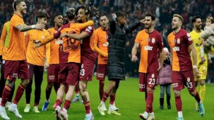 Barış Alper'in Mendes'e yaptığı müdahale penaltı mı? Hakem yorumcuları cevapladı