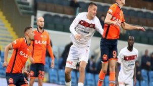 Başakşehir geriden gelerek Sivasspor'u 3-1 mağlup etti!