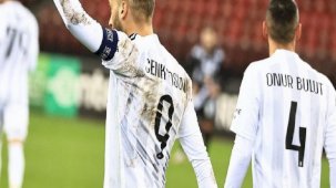 Beşiktaş'ta sakatlıkların nedeni belli oldu! Hoca değişikliği...