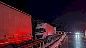 Buzlanma nedeniyle kapanmıştı! Erzurum - Erzincan kara yolu ulaşıma açıldı