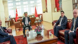 CHP Genel Başkanı Özgür Özel, Saadet Partisi heyetini kabul etti