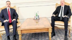 Dışişleri Bakanı Fidan Bakü’de Aliyev ile görüştü