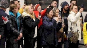 Doğu Ekspresi yolcularına Sivas'ta halaylı karşılama