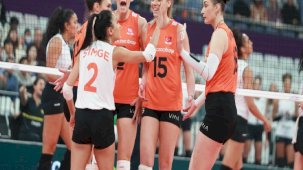 Eczacıbaşı, Dünya Kulüpler Şampiyonası’nda finalde!