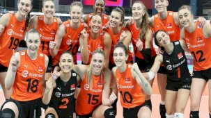 Eczacıbaşı, FIVB Dünya Kulüpler Şampiyonası’na kazanarak başladı