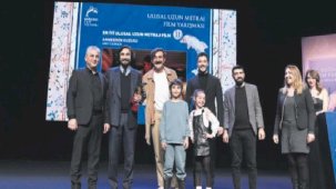 En iyi yönetmen ödülü Evirgen’in