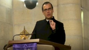 Filistinli Papaz Munzir İshak: 