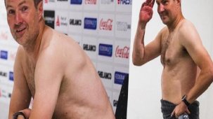 Galatasaray'ın rakibi Prag'ın hocas Brian Priske çılgın çıktı! Toplantıyı çıplak yaptı