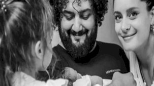 İkinci çocuk annesi Atiye, 3 aylık kızının yüzünü ilk kez gösterdi! Beğeni yağdı