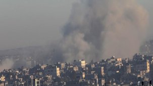 İsrail, Gazze'de kiliseleri hedef aldı