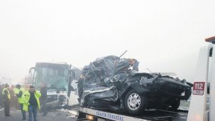 İstanbul yolunda facia! Sis ve tedbirsizlik faciaya yol açtı