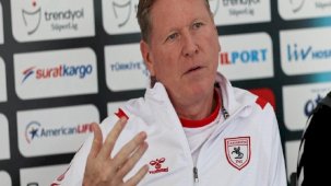 Markus Gisdol: Trabzonspor’a göre yaptığımız hazırlıkları değiştirmek zorunda kaldık