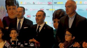 Mehmet Nuri Ersoy ve Mehmet Fatih Kacır 'Rafadan Tayfa' filminin galasına katıldı