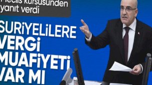 Mehmet Şimşek: Suriyeliler vergi vermek zorundalar ve veriyorlar