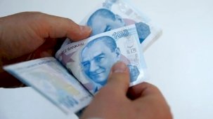 Milyonlar asgari ücret zammını bekliyor! AK Partili isim tarih verdi