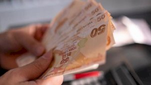 Resmi Gazete'de yayımlandı: Yeni kimlik, pasaport ve ehliyet ücretleri değişiyor