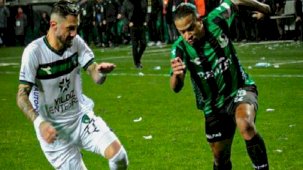 Sakaryaspor, Kocaelispor'u 3 golle devirdi!