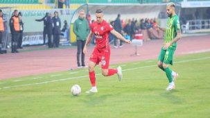 Şanlıurfaspor ve Çorum FK puanları paylaştı!