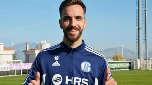Schalke 04'ü Kenan Karaman sırtlıyor