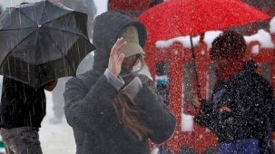 Son dakika... Meteoroloji bugün için İstanbul dahil birçok kenti uyardı! Yılbaşı öncesi sağanak ve kar alarmı