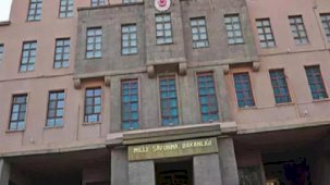 Son dakika... Piyade okulunda Atatürk tartışması! Yeni açıklama: Sıralı amirlerin görev yerleri değişti