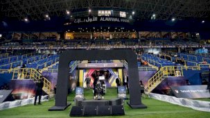 Son dakika | Spor yazarları tepki gösterdi: Sana ne kardeşim Fenerbahçe ve Galatasaraylı futbolcuların ne giyeceğinden?