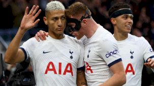 Tottenham evinde Everton'u yendi