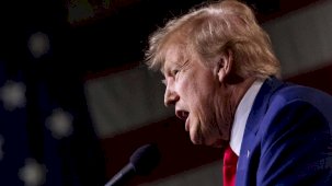 Trump'tan göçmen karşıtı mesajı: Durduracağız