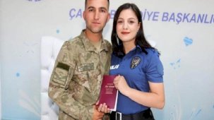 Üniformalı nikah tartışmasında yargıdan sürpriz karar çıktı