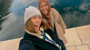 Ünlü voleybolcu Zehra Güneş annesiyle tatile çıktı! Anne-kıza takipçileri yorum yağdırdırdı