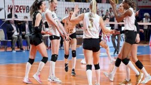 VakıfBank sezonun ilk yarısını galibiyetle tamamladı!