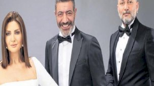 Yılbaşı ekranında yıldız yağmuru