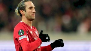 Yusuf Yazıcı'nın maç sırasında evi soyuldu!