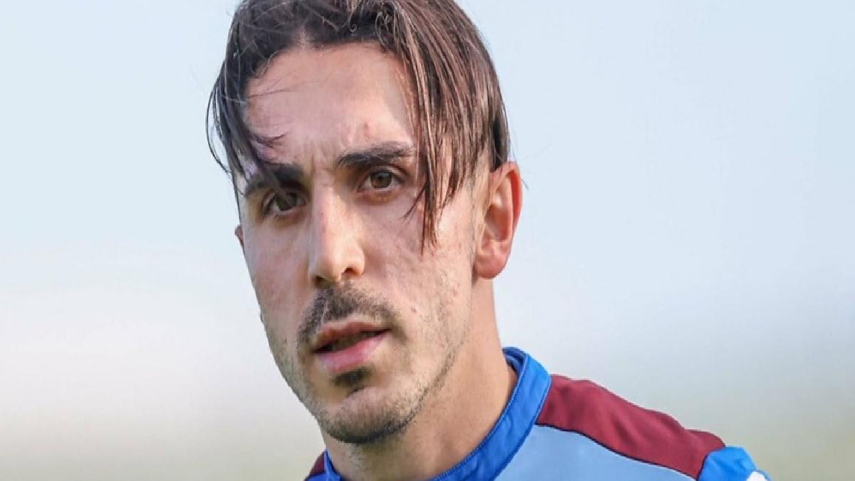 Abdülkadir Ömür, İngiltere'ye uçtu: Yeni takımı Hull City
