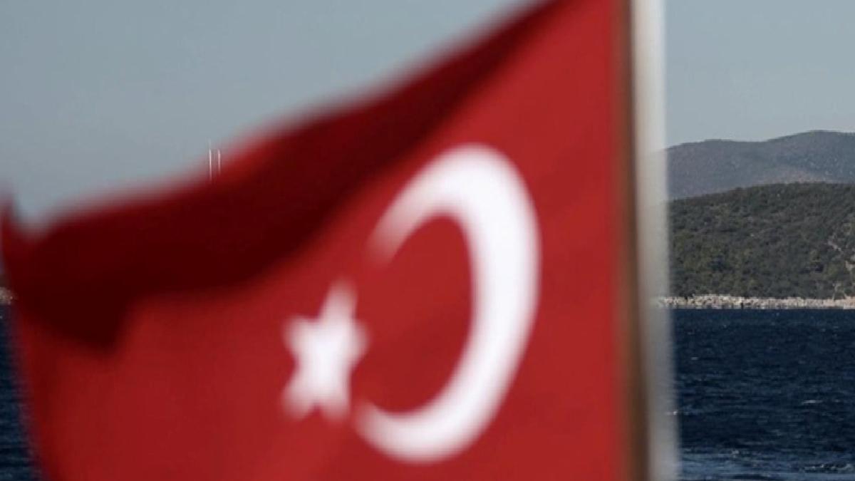 Abdulkadir Uraloğlu: Yabancı bayraklı teknelerin Türk bayrağına geçiş uygulaması sona erdi