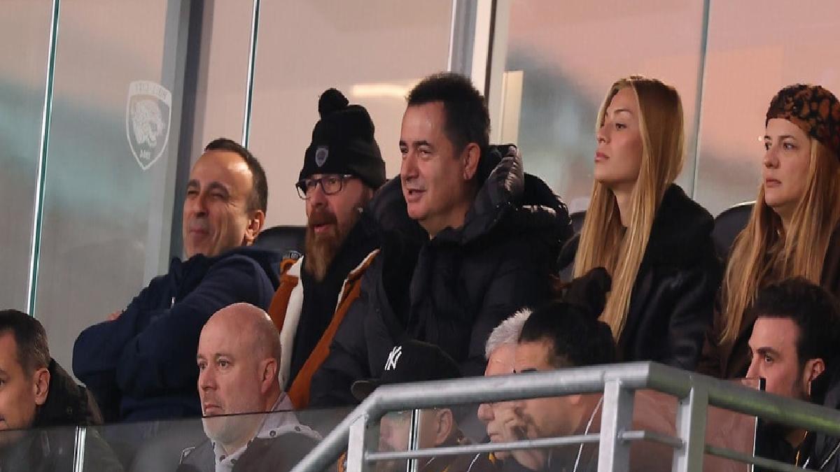 Acun Ilıcalı açıkladı: Liverpool'dan futbolcu alıyoruz