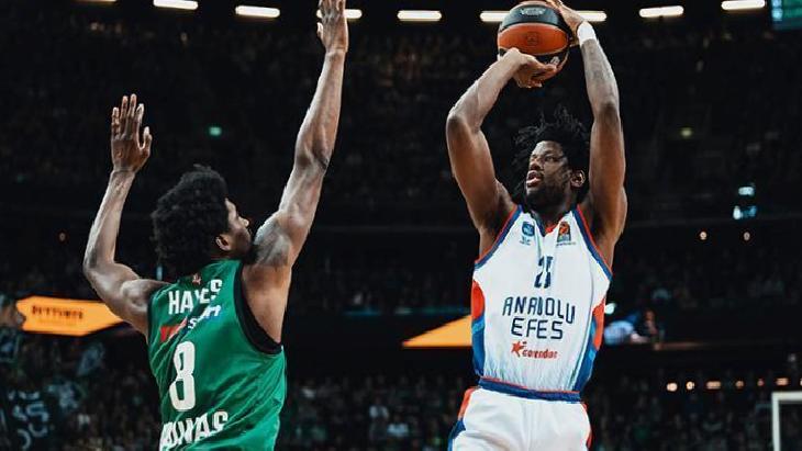Anadolu Efes, Zalgiris Kaunas'a kaybetti!