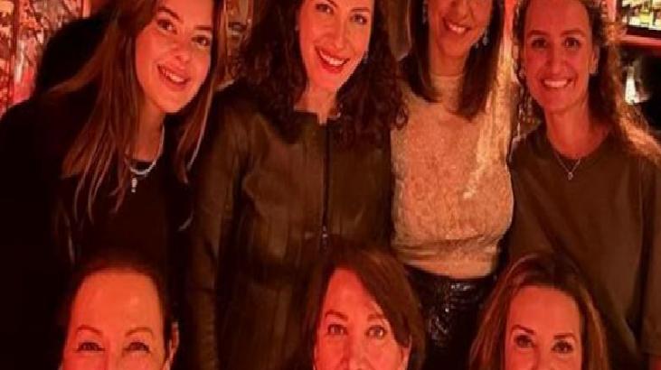 Ezo Sunal'a doğum günü kutlaması