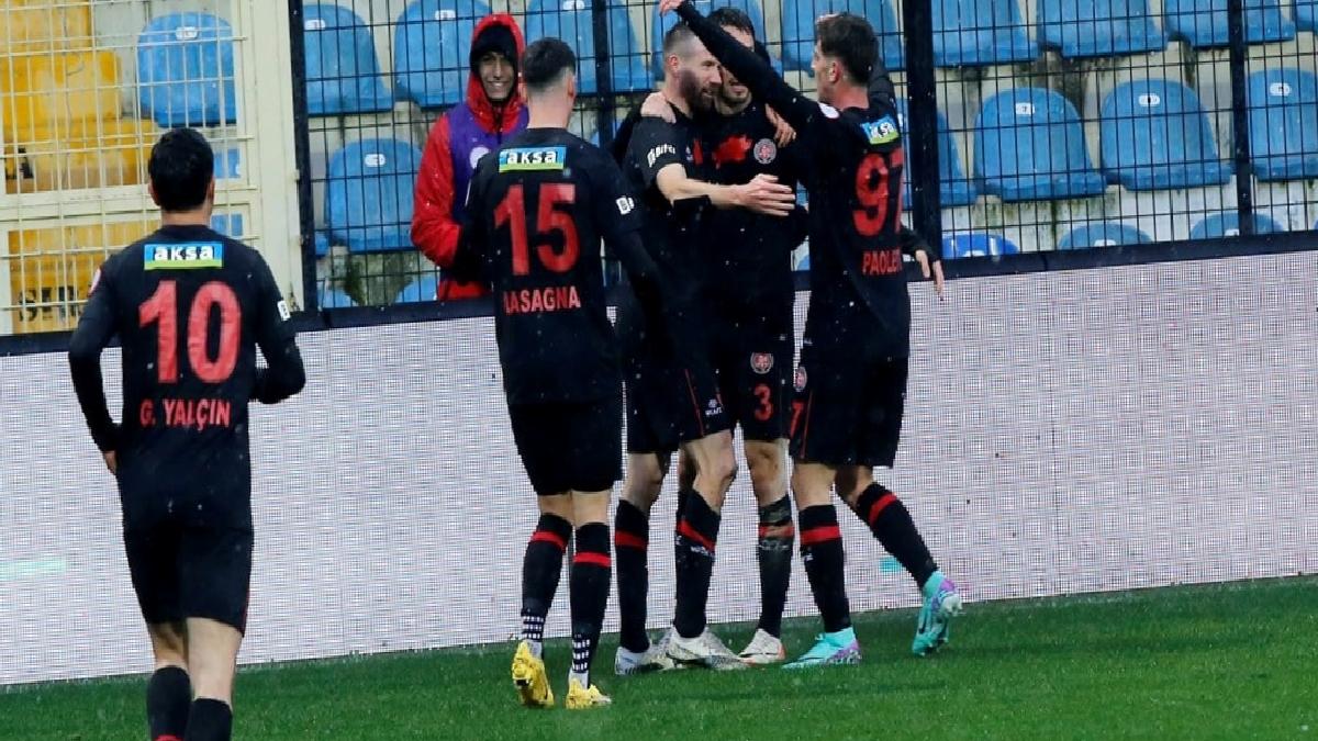 Fatih Karagümrük, Kayserispor'u farklı yendi