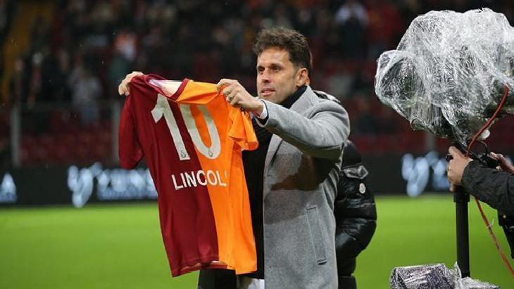 Galatasaray maçında Lincoln sürprizi! Plaket verildi