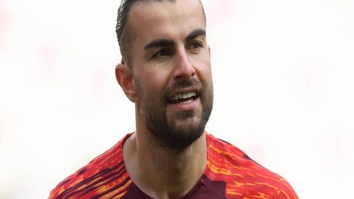 Galatasaray'a kötü haber! Abdülkerim Bardakcı, Trabzonspor maçına devam edemedi