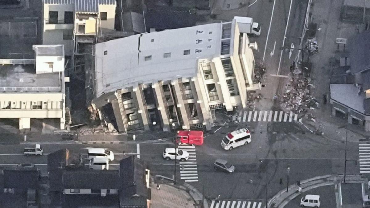 Japonya'yı 7.4'lük deprem vurdu! Hayatını kaybedenlerin sayısı 64'e yükseldi