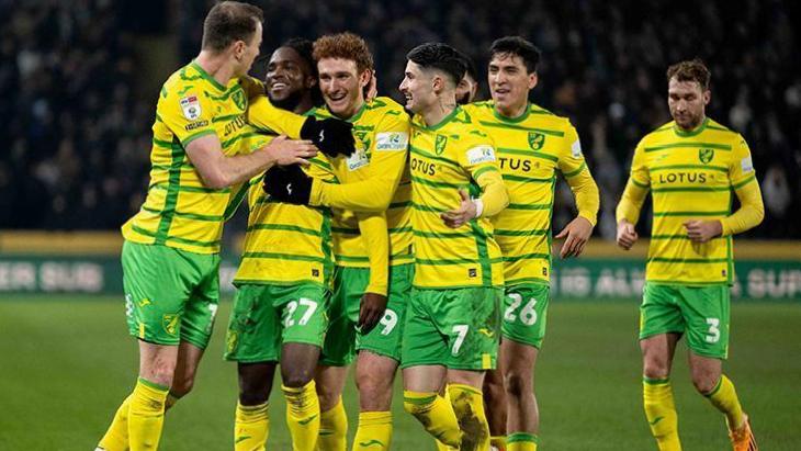 Norwich City, Hull City'i 2 golle devirdi!