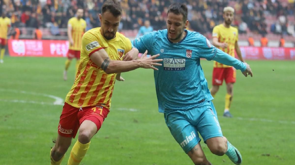 Sivasspor’da Rey Manaj, Galatasaray maçında yok